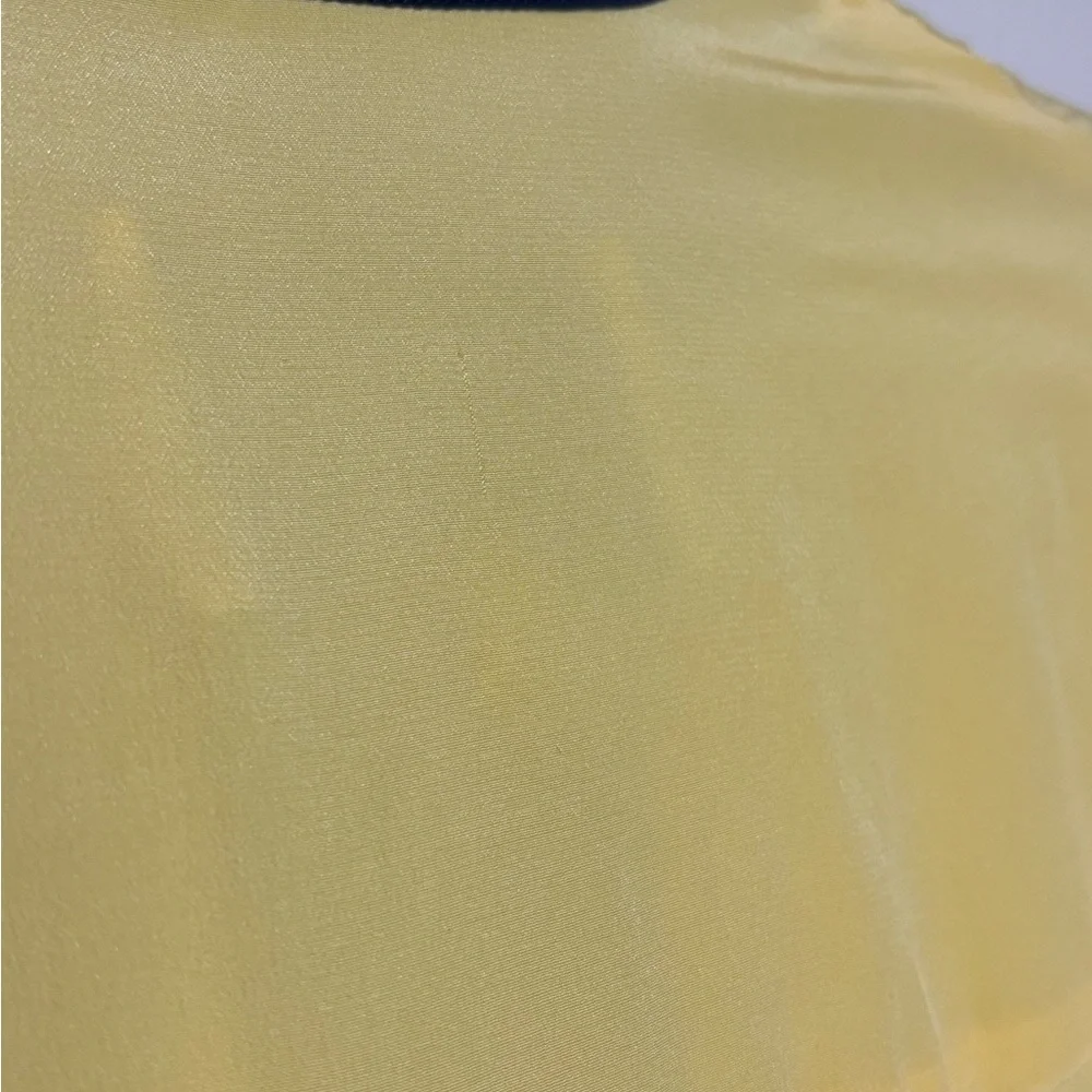 Amour Vert Yellow Color Button Down Blouse with Pocket 100% Silk Small S - Picture 4 of 8